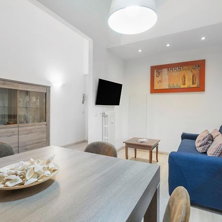 Appartamento Incantevole Con Patio Флоренция Экстерьер фото