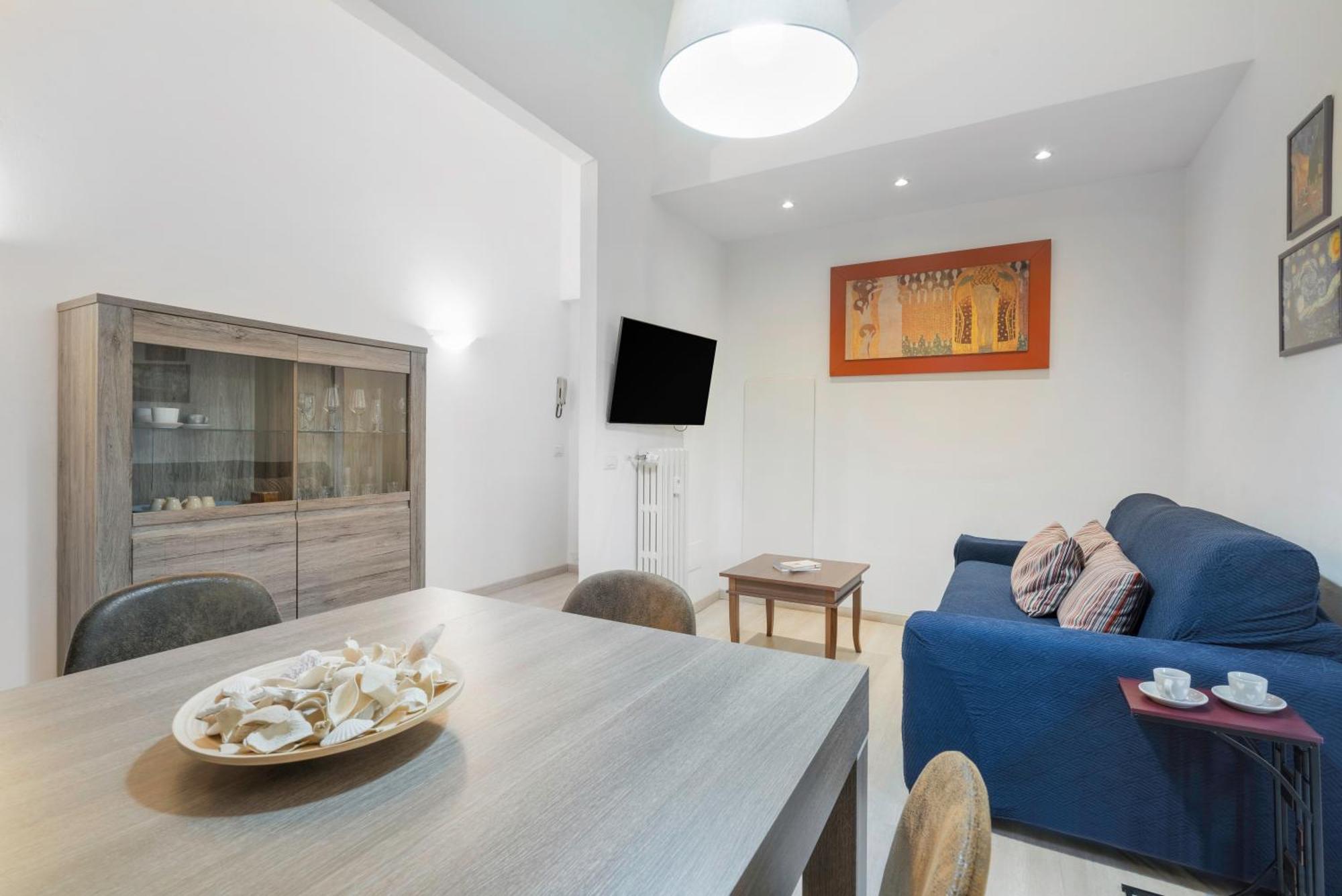 Appartamento Incantevole Con Patio Флоренция Экстерьер фото