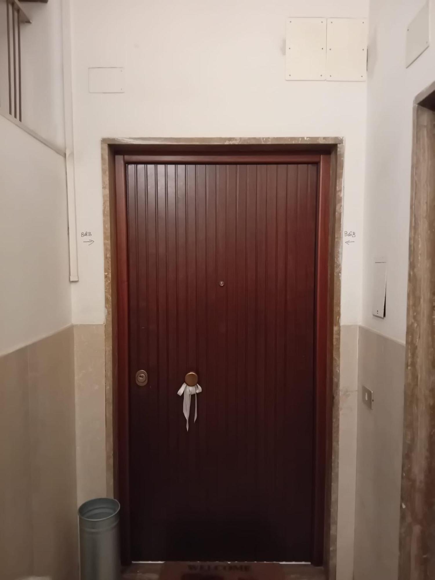 Appartamento Incantevole Con Patio Флоренция Экстерьер фото